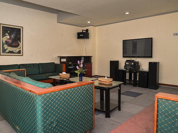 กรียา ปราปันจา อพาร์ตเมนต์ Apartment จาการ์ตา ภายนอก รูปภาพ